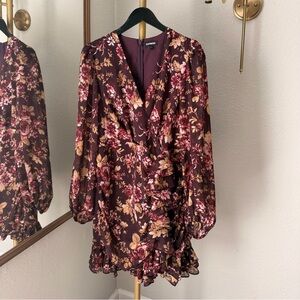 Express Floral Print Faux Wrap Ruffle Mini Dress L Burgundy V-Neck